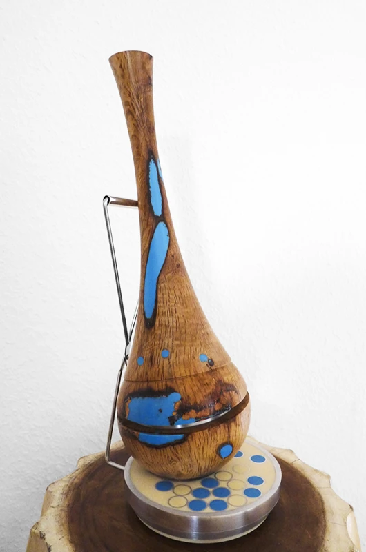 »Steineiche Vase« von Jürgen Fuhr