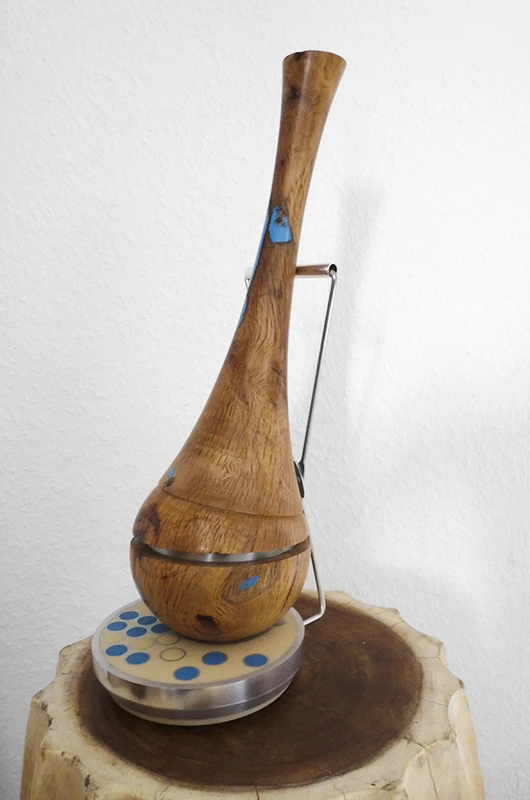 »Steineiche Vase« von Jürgen Fuhr